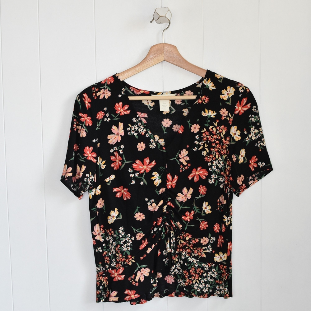 ☆ H&M Floral Cinched Top
